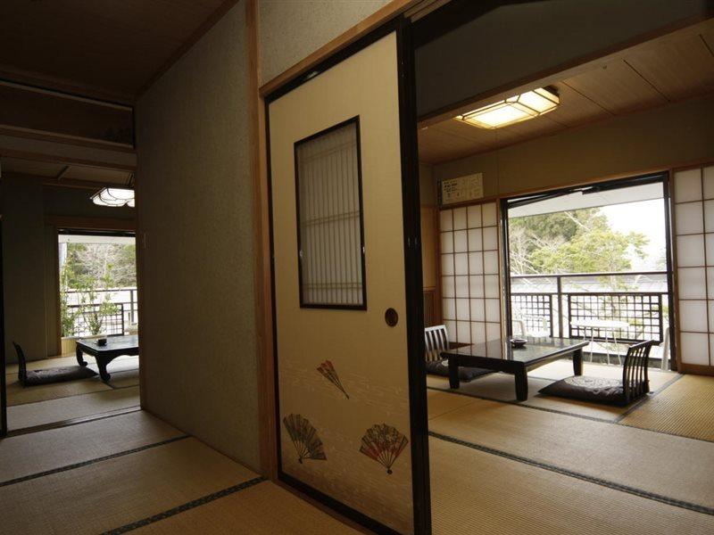 Oumeitei Tsuji Ryokan Нагано Екстериор снимка